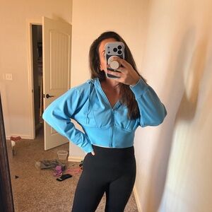 Cropped blue athletic jacket